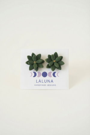 Handmade polymer clay floral earrings in forest green – Laluna Flora